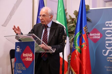 FESTIVAL DELLE CITTÀ 2024, Giuliano Amato tra difesa della Costituzione e il futuro della democrazia