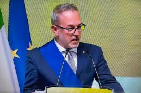 Province. Pasquale Gandolfi eletto presidente dell’UPI dall’Assemblea congressuale, con voto unanime. Le congratulazioni di Roberto Gualtieri